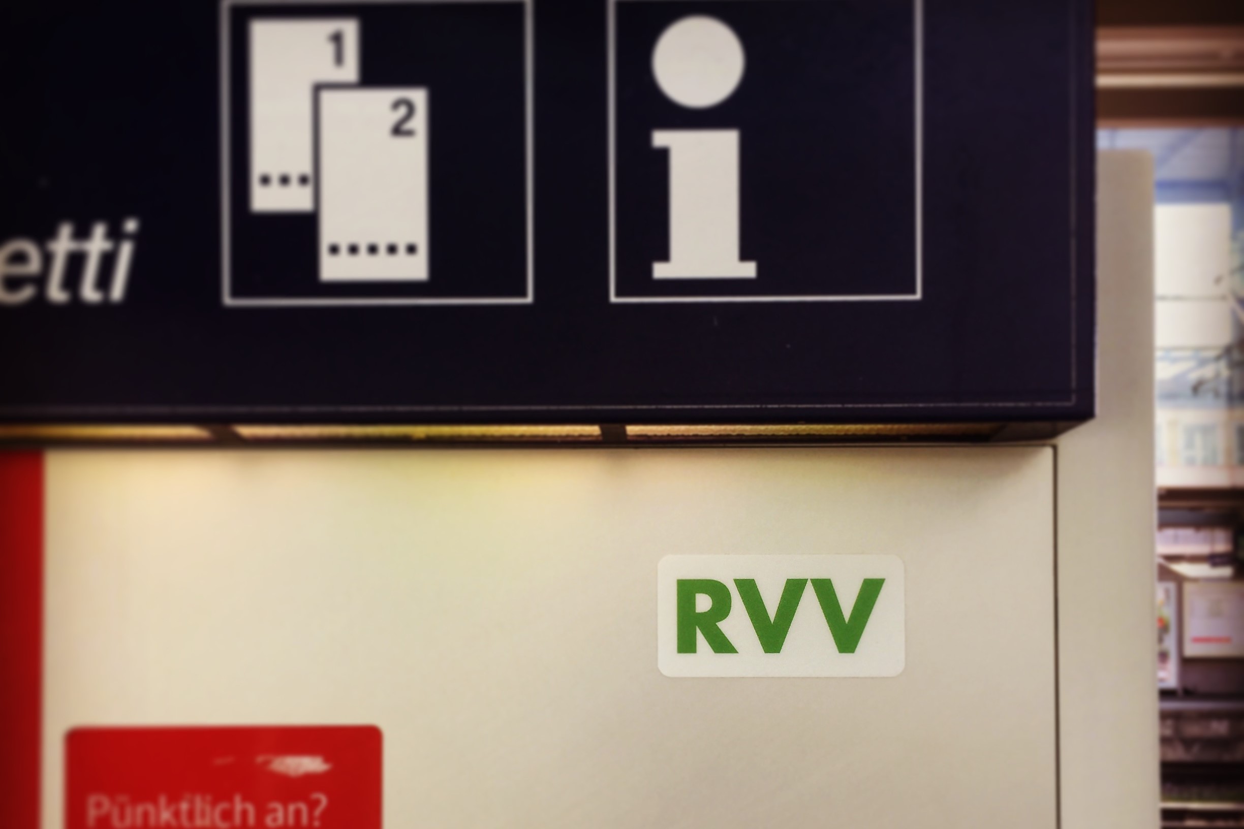 RVVTickets an Automaten der Deutschen Bahn Regensburger